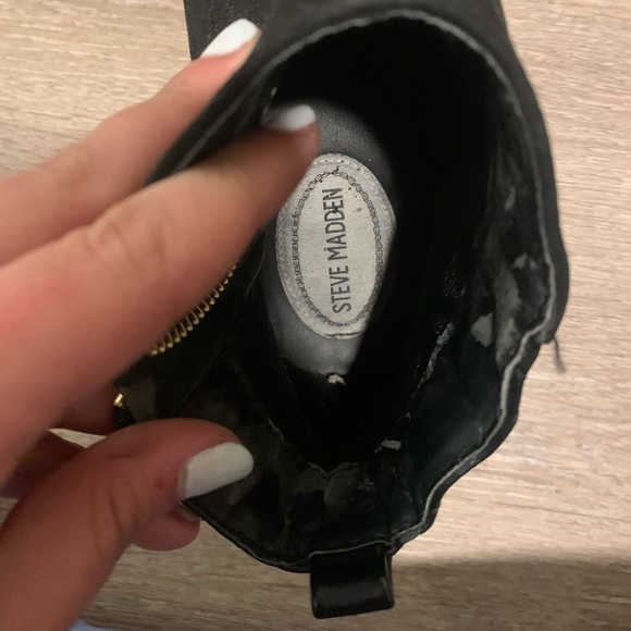 steve madden booties - Picture 2 of 3